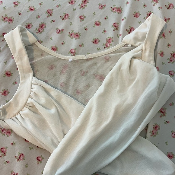 Princess Polly Criss Cross Top - Picture 3 of 3